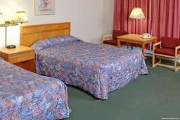 Downtown Motor Inn (Warren)